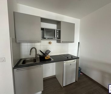 Location Appartement 1 pièce 35m² - Photo 4