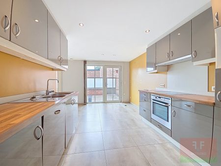 Gelijkvloers appartement te huur in Sint-Lievens-Houtem - Photo 5