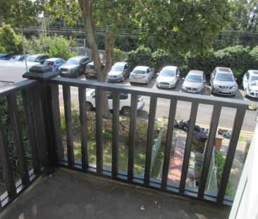 2 bedroom maisonette to rent - Photo 5
