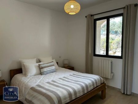 Appartement à louer 3 pièces 74.6m² - Photo 2