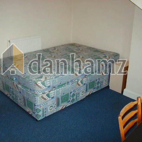 2 bedroom house to rent - Photo 1