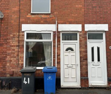 Burnside Street - Photo 5