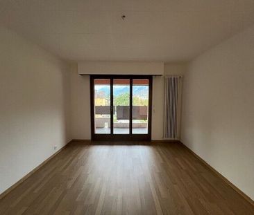 4.5-room apartment in the Champsec district - Photo 4