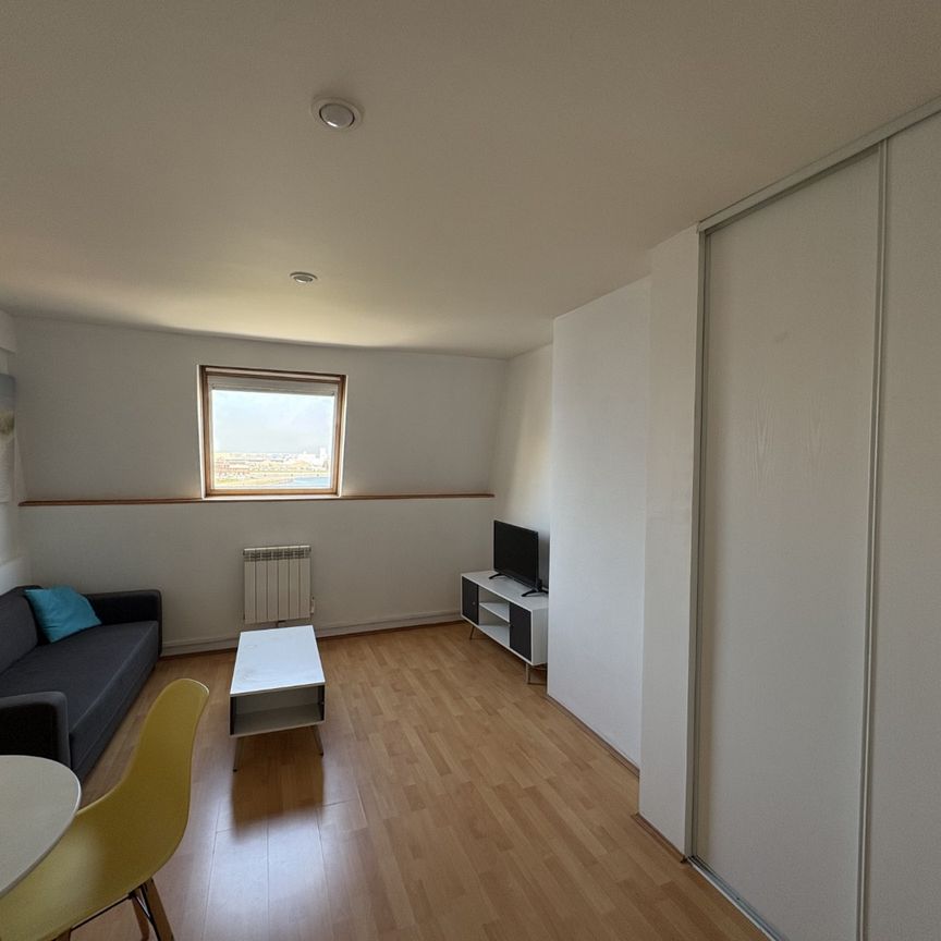 Location Appartement 2 pièces 52m² DUNKERQUE 59140 - Photo 1