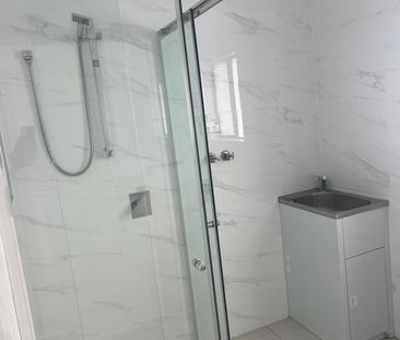 In a Prime Location in Sefton. - Photo 6