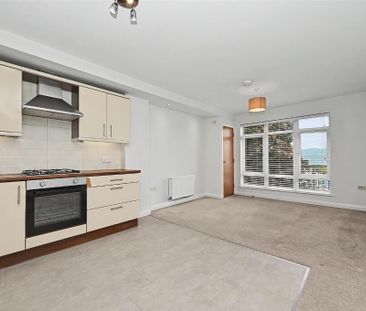 Apt 12, 39A Dundela Crescent, Belfast, BT4 3BN - Photo 1