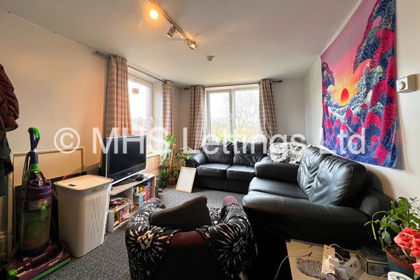 4 Bedroom Flat for rent in Ash Grove - Photo 1
