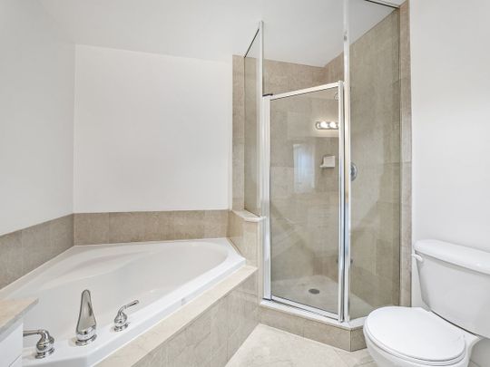 For Lease - 88 Palace Pier Court Unit# 802, Toronto, Ontario - Photo 1