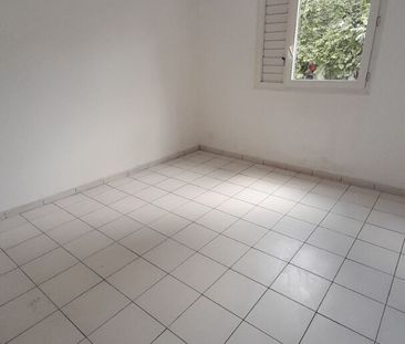 Location appartement 2 pièces, 60.00m², Fort-de-France - Photo 2