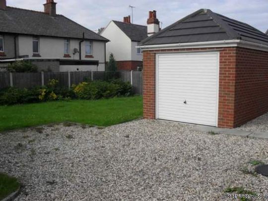 2 bedroom property to rent in Holywell - Photo 1