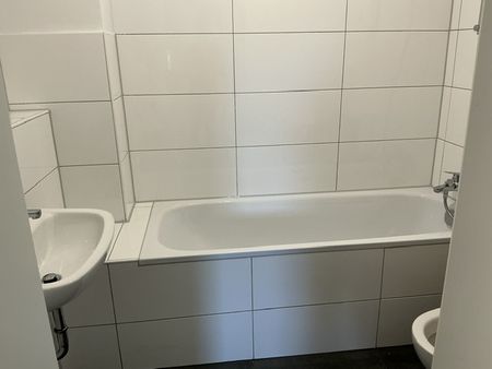 Demnächst frei! 2-Zimmer-Wohnung in Velbert - Photo 3