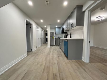 For Lease - 844 Crowells Street, Oshawa, Ontario - Photo 5