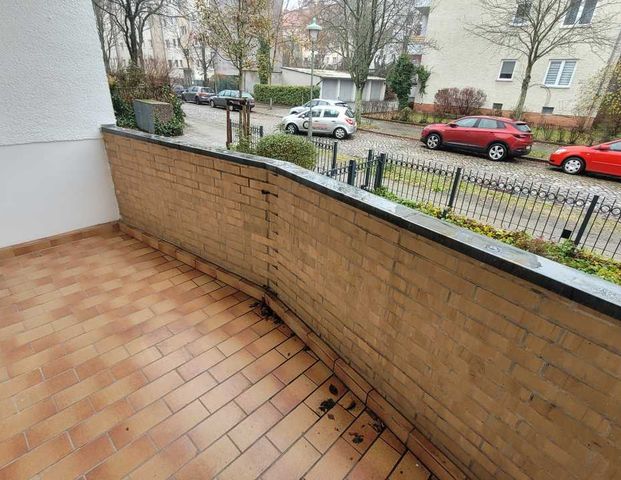 Tolle sanierte Wohnung in begehrter Lage! - Photo 1