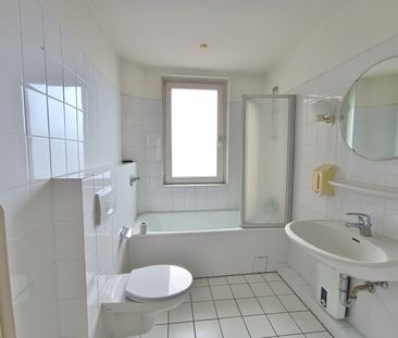 Zentral in Delmenhorst – Zwei Zimmer mit Einbauküche und Balkon! - Foto 6