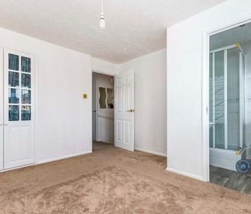 2 bedroom semi-detached house to rent - Photo 4