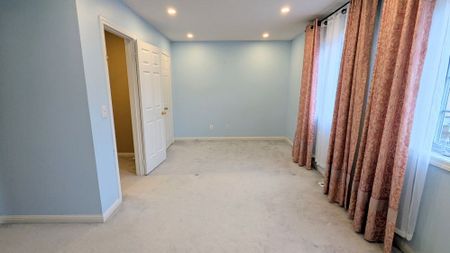 For Lease - 10 Cox Boulevard Unit# 22, Markham, Ontario - Photo 4