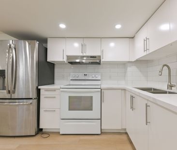 For Lease - 8 Mcnally Street, Halton Hills, Ontario - Photo 2