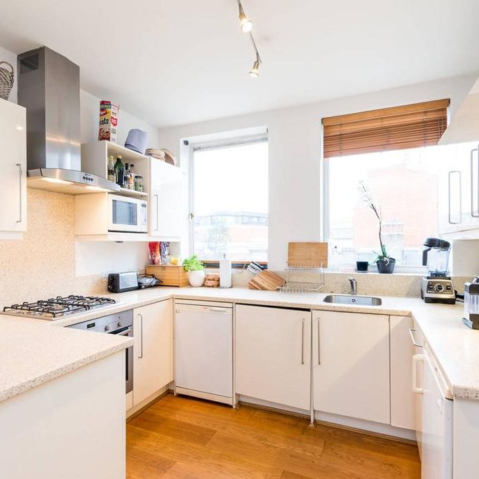 1 bedroom flat to rent - Photo 1