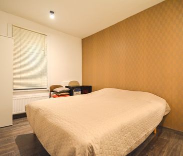 Centraal gelegen ééngezinswoning met 2 slaapkamers - Foto 3