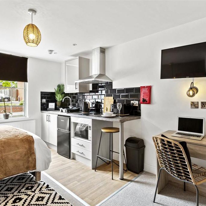 House share to rent - Photo 1