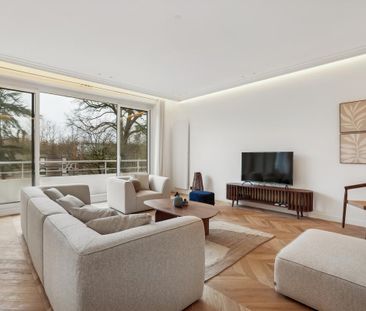 Location Appartement 5 pièces Meublé 163m² PARIS 16ème - Photo 4