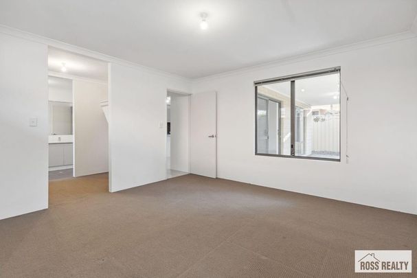 Hassle Free Modern Living - Photo 1