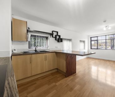 The Stiles, Ormskirk - Photo 3