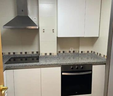 Piso de alquiler en Calle San Juan Nepomuceno, 1, La Zubia Ciudad - Photo 2
