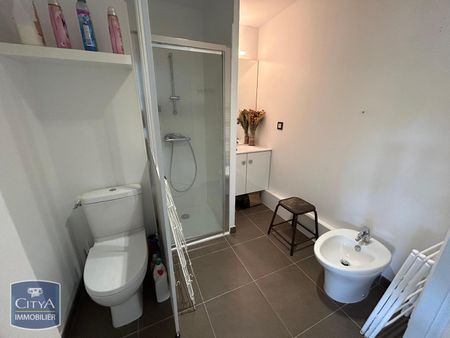 Location Appartement 1 pièce 27m² LA ROCHELLE 17000 - Photo 5