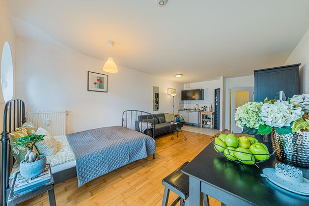 City-Residence: Modern möbliertes Single-Apartment in ruhiger Wohnlage - Photo 1