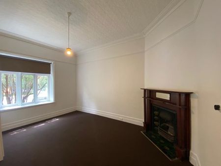390 Riversdale Road, Hawthorn East - Photo 4
