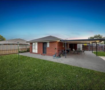 9 Elbe Close, Werribee, Vic 3030 - Photo 4