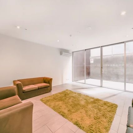 24 Barkly Place, Melbourne - Photo 1