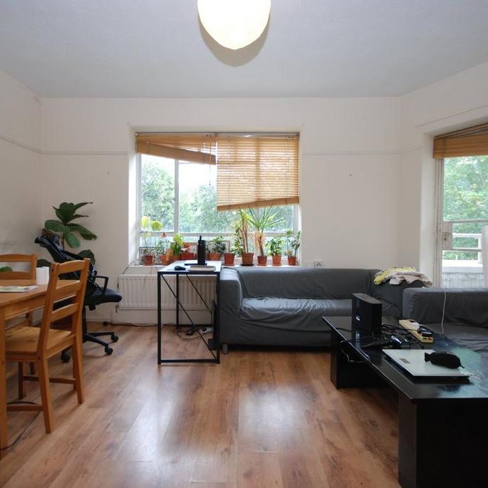 3 bedroom apartment to rent - Photo 1