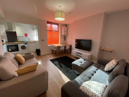 Nadine Street, Salford - Photo 4