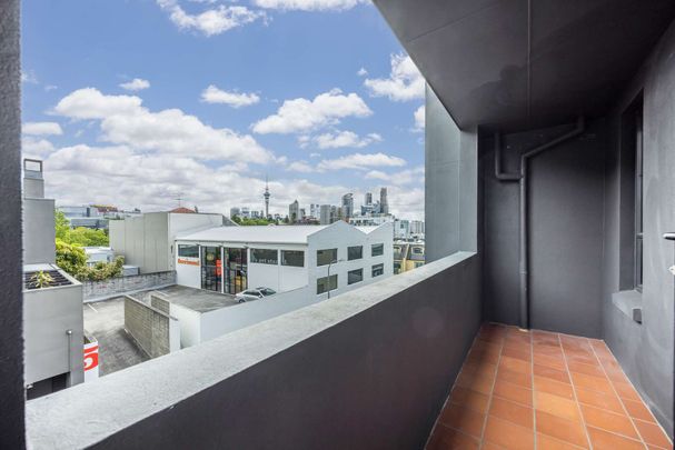 Concrete/Masonry DGZ Townhouse with City Views - Photo 1