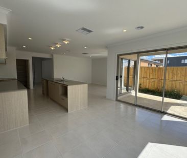 Modern Living at Its Best - Photo 3