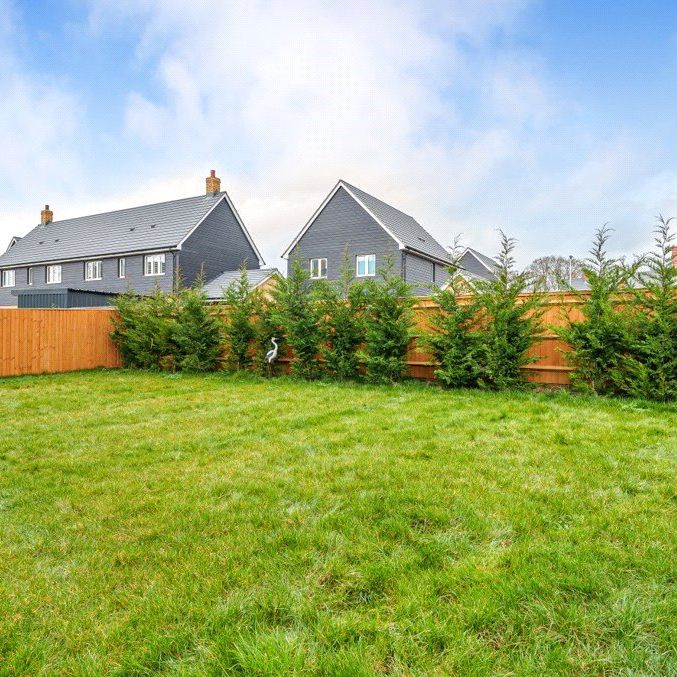 4 bedroom house to rent - Photo 1