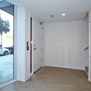 Heart of church street 1000+sqft amenities included! - Photo 2