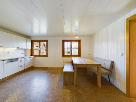 Großzügige 3,5-Zimmer-Etagenwohnung mit Garten, Loggien und Gartenhaus in Lustenau! - Foto 4