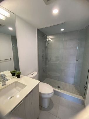 For Lease - 47 Mutual Street Unit# 902, Toronto, Ontario - Photo 1