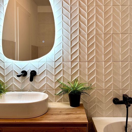 Prenájom 4 izb. byt, novostavba, terasa, balkón, 2x garážové státie, Rezidencia pod Borinou - Photo 1