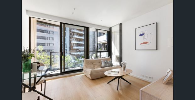Stylish One-Bedroom Apartment in the Heart of South Yarra - Photo 1
