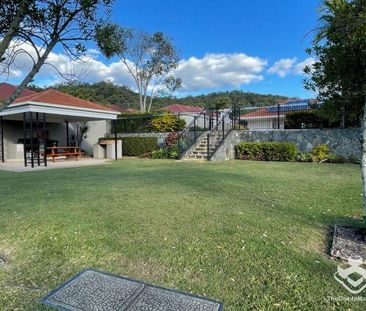 Stand-alone Lowset Villa, Water Bill Included - Photo 5