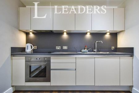 1 bedroom flat to rent - Photo 4