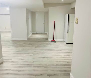 For Lease - 2801 Gulfstream Way, Mississauga, Ontario - Photo 6