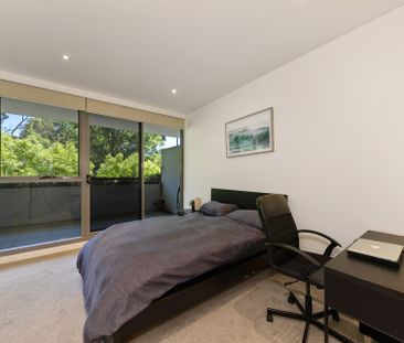 Modern North-Facing Apartment in the Heart of Forrest - Photo 6