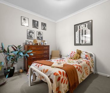 Serene Estate Living - Photo 4