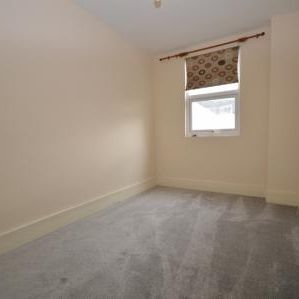 Nightingale Road, Hitchin, SG5 - Photo 1