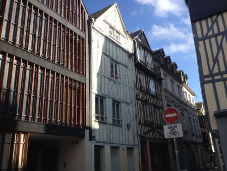 Location Appartement 1 pièce 23m² - Photo 5